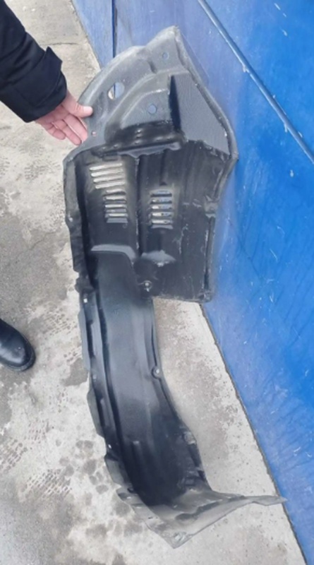 Подкрылок Toyota Land Cruiser Prado 150